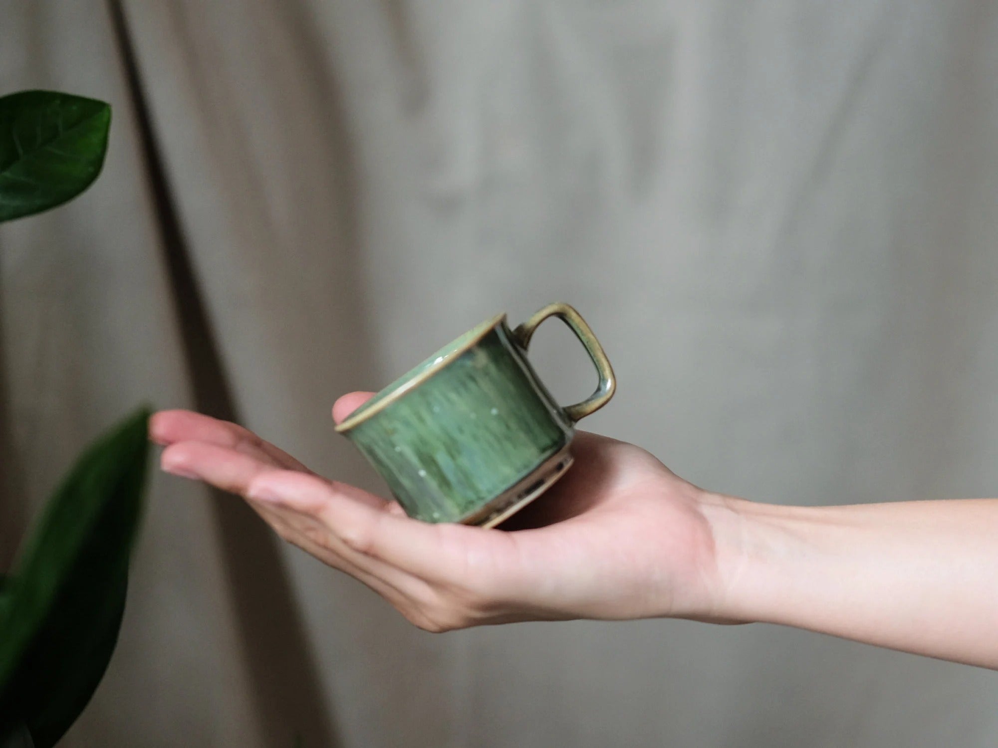 Tách Espresso Gốm Men Xanh Pha Lê - Thủ Công Việt Nam